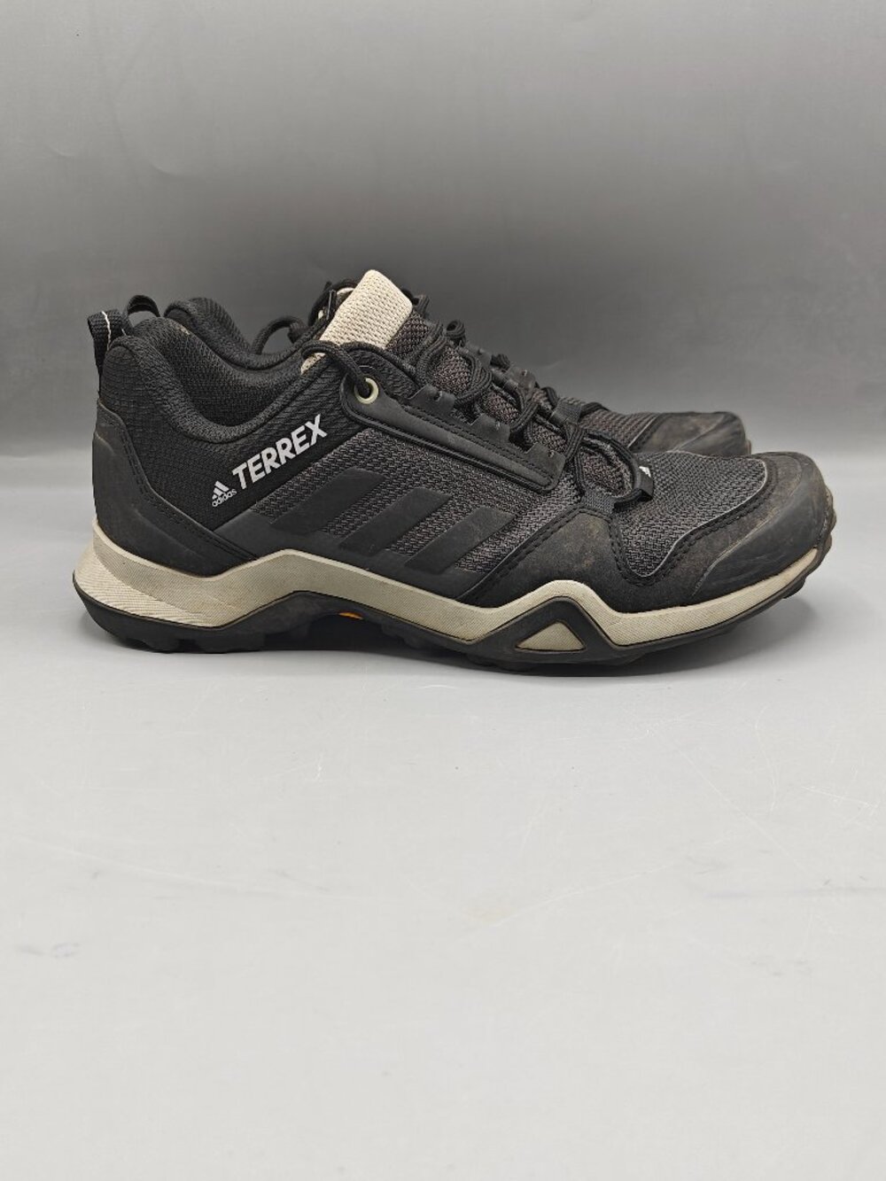 Adidas Women's Terrex AX3 EF3512 Gray Hiking Shoes Sneakers Size 8 pre-Owned